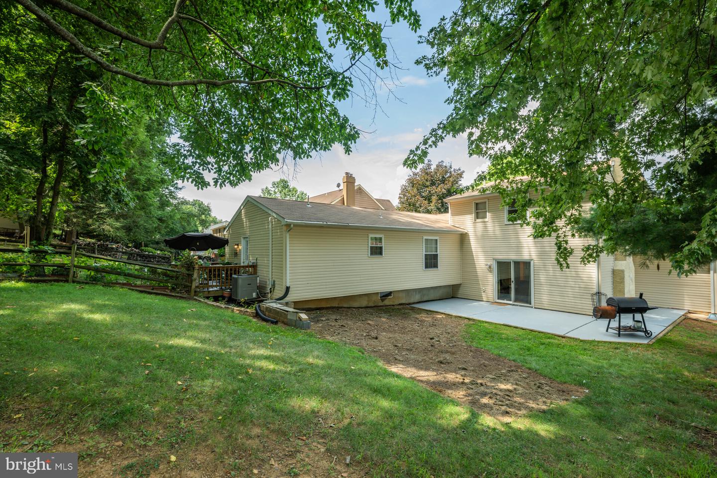 335 Fox Hollow Dr Property Photo 44