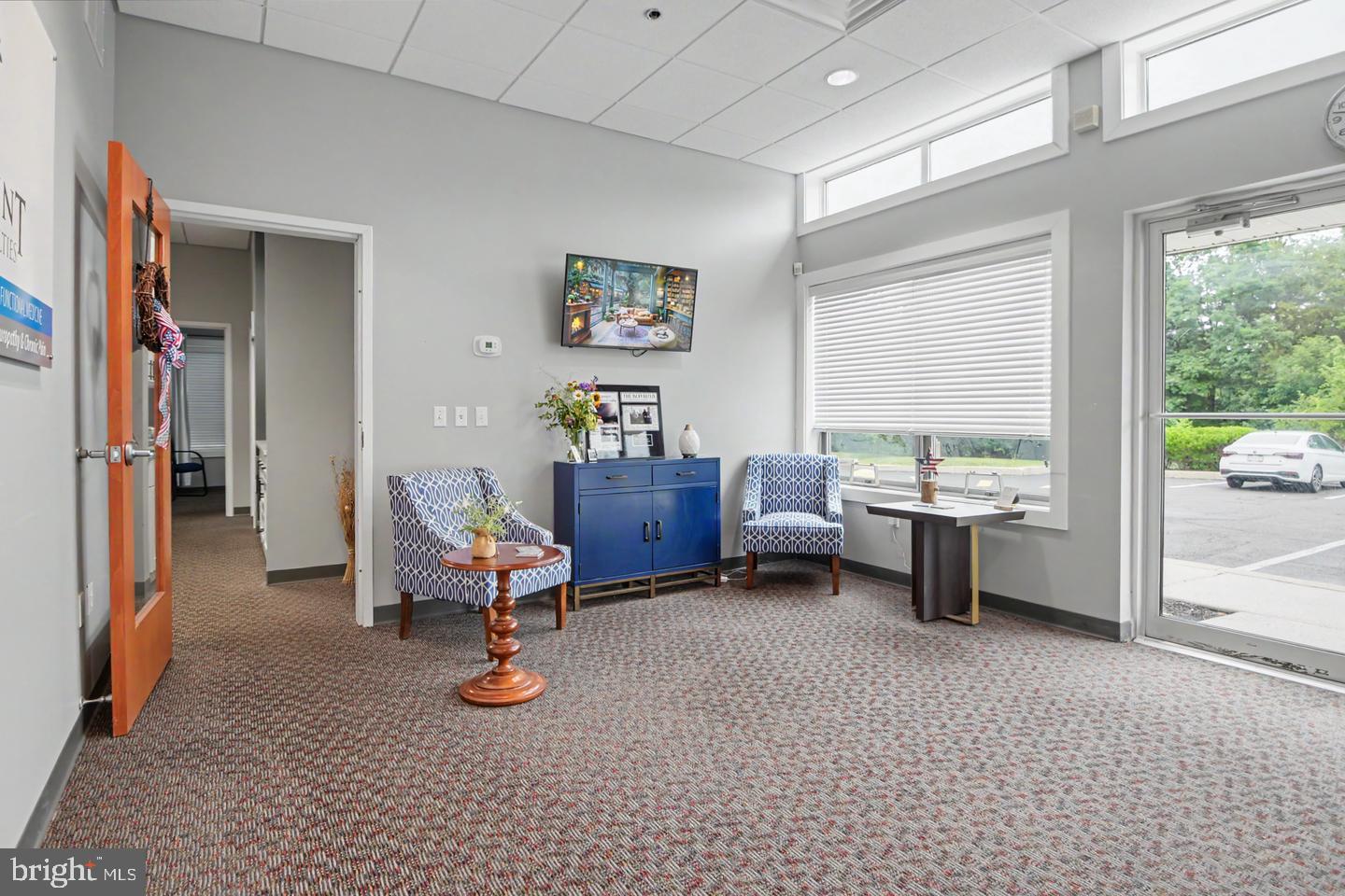 PABU2127406 Property Photo 4