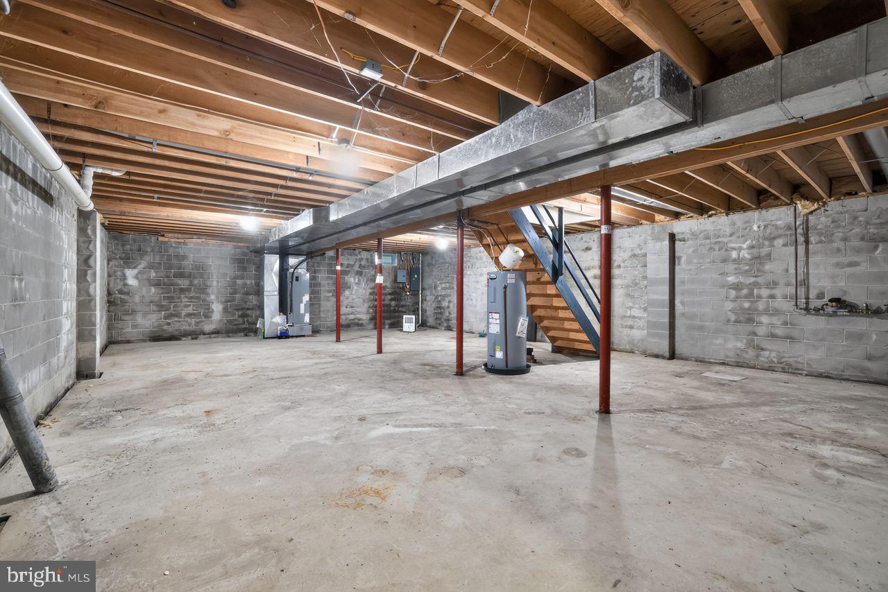 81 Post Road Property Photo 40
