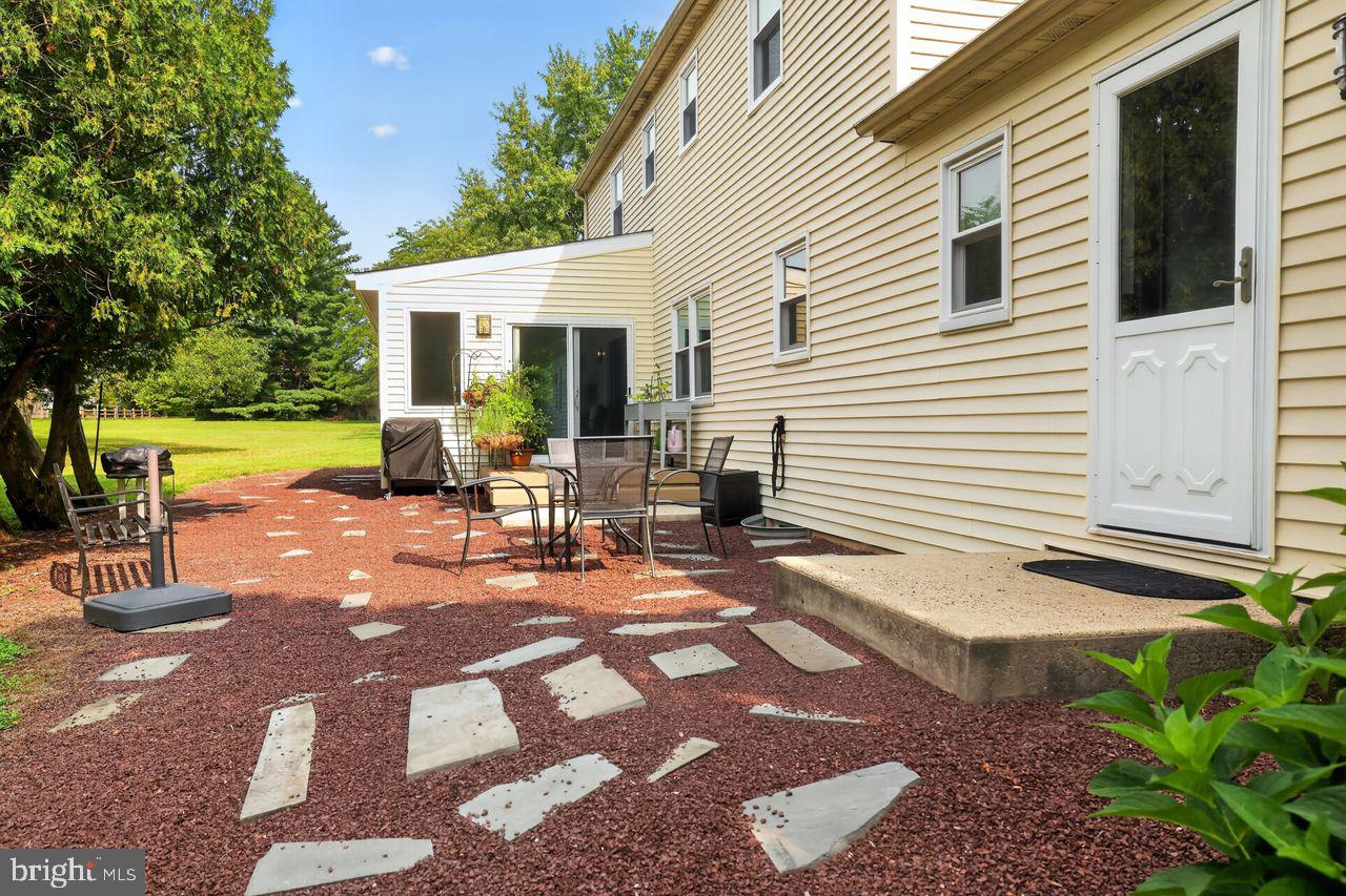 81 Post Road Property Photo 42