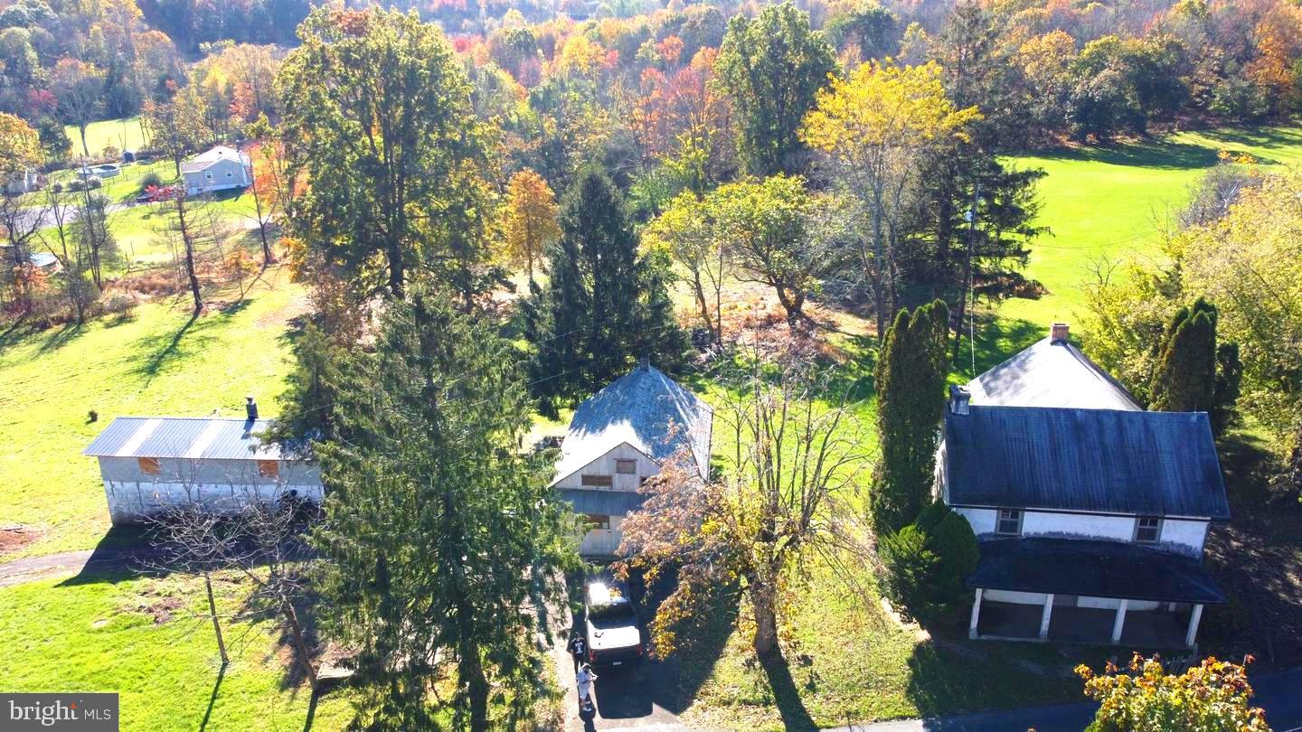 1415 Kumry Rd Property Photo 1