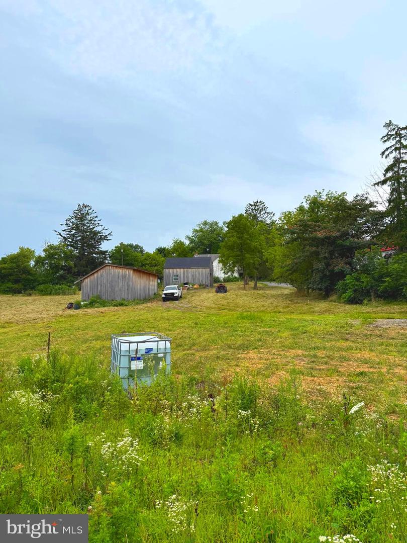 1415 Kumry Rd Property Photo 11
