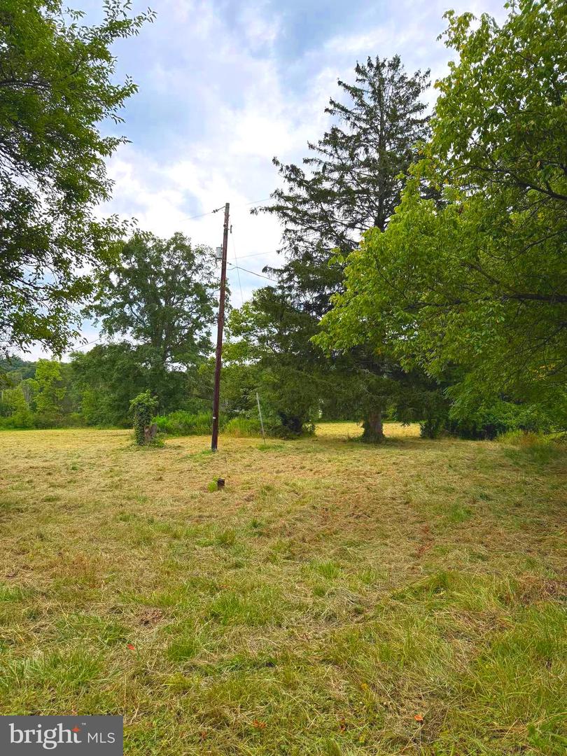 1415 Kumry Rd Property Photo 14