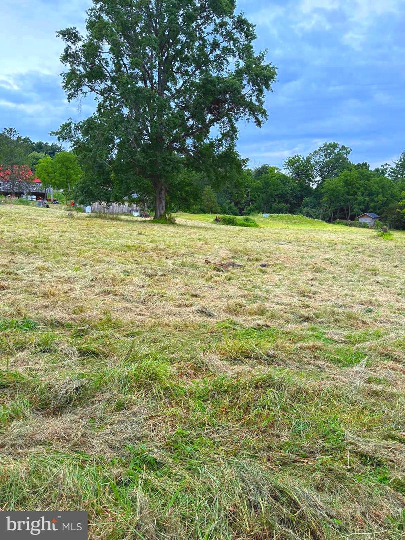 1415 Kumry Rd Property Photo 16