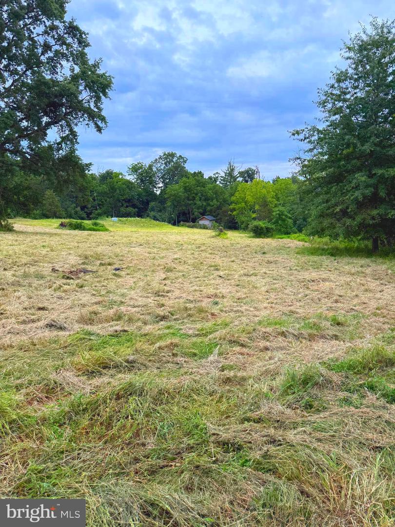 1415 Kumry Rd Property Photo 17