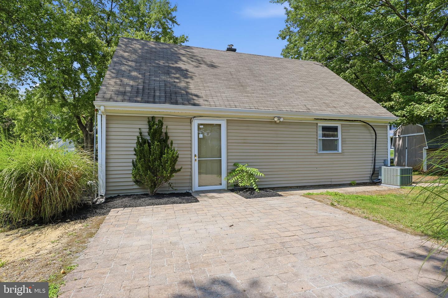 584 Wilk Dr Property Photo 23