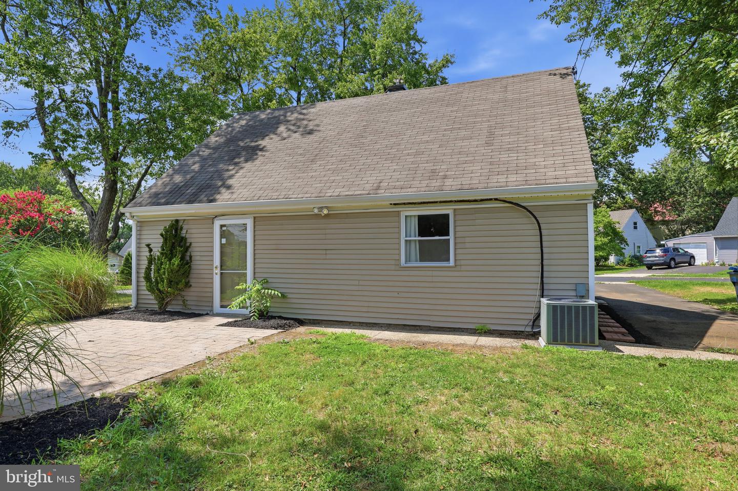 584 Wilk Dr Property Photo 26