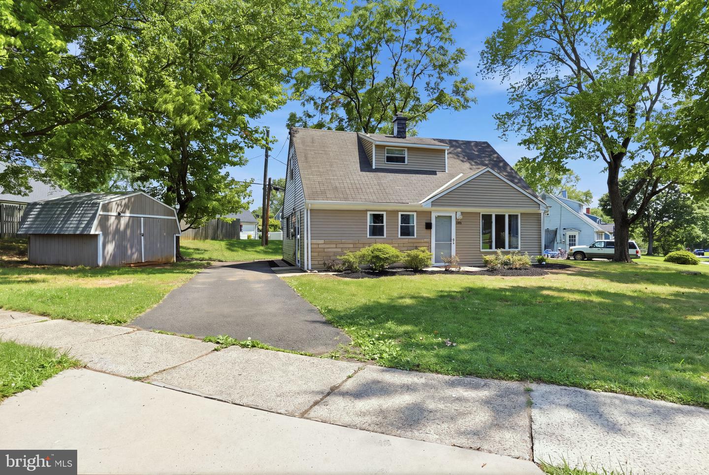 584 Wilk Dr Property Photo 30