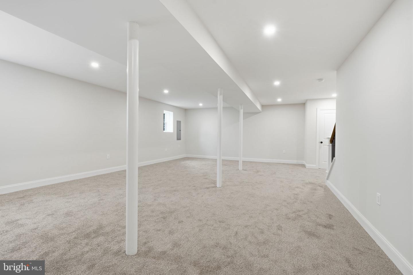 433 Walnut Ave Property Photo 16