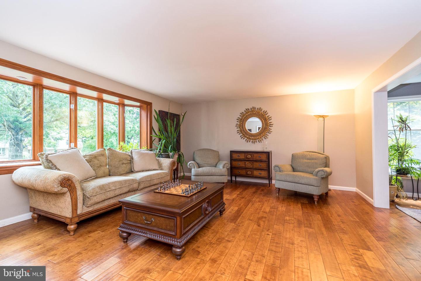 103 Tanglebrook Property Photo 6