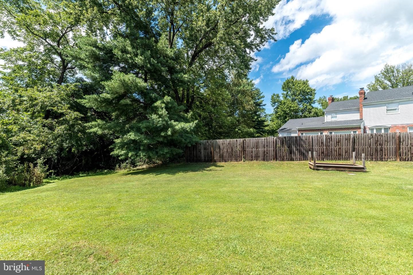 103 Tanglebrook Property Photo 42