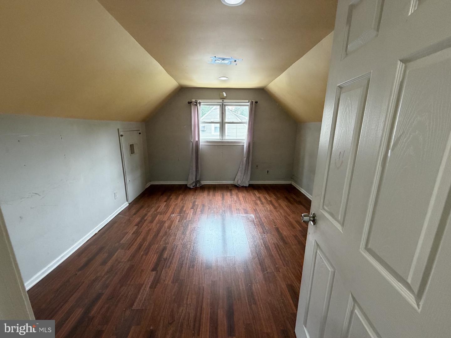 609 Fairhill Rd Property Photo 27