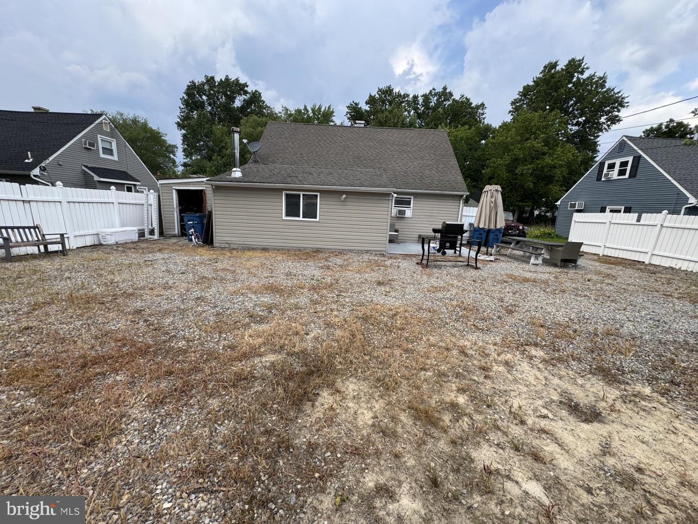 609 Fairhill Rd Property Photo 30