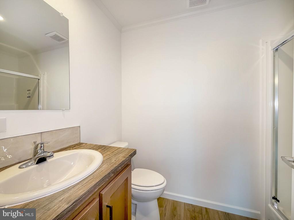 4135 Davis Dr Property Photo 22