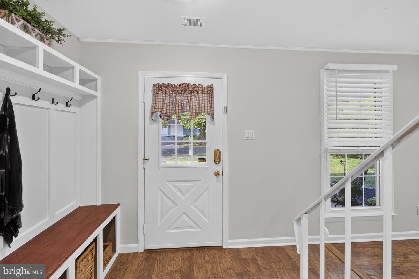 3442 Mansion Dr Property Photo 6