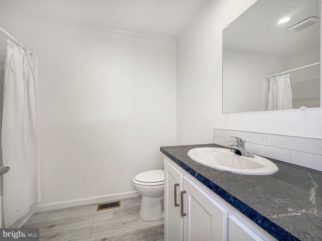 4128 Davis Dr Property Photo 23
