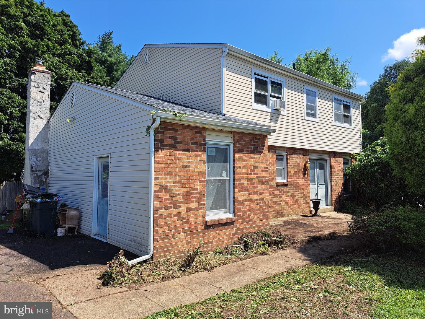 31 Old Hickory Dr Property Photo 1