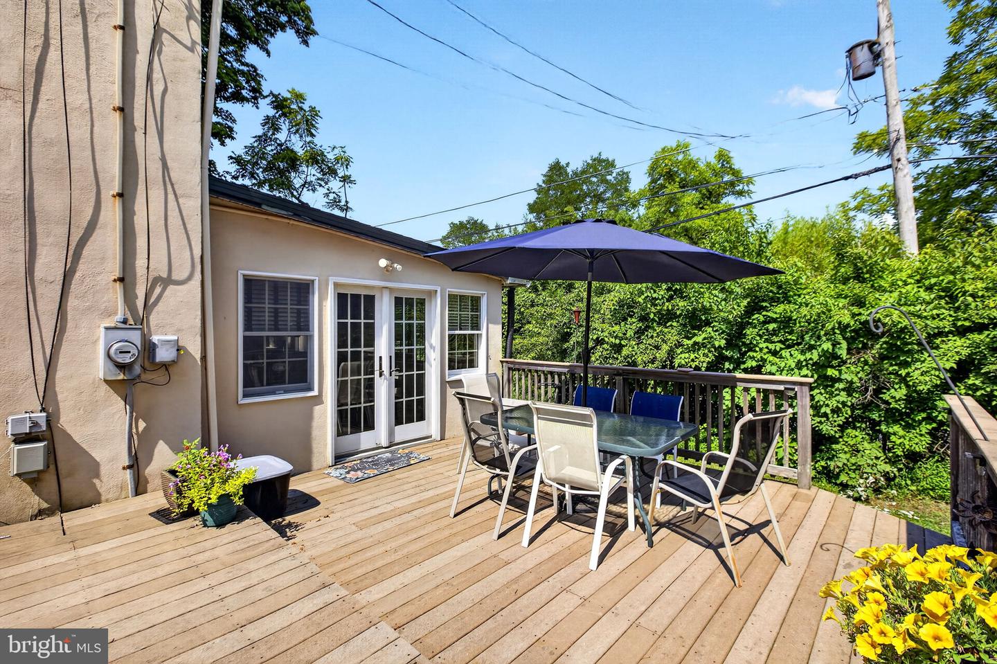 5842 Township Line Rd Property Photo 10
