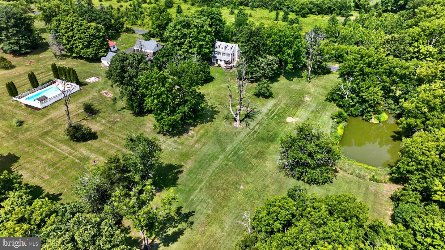 5842 Township Line Rd Property Photo 30