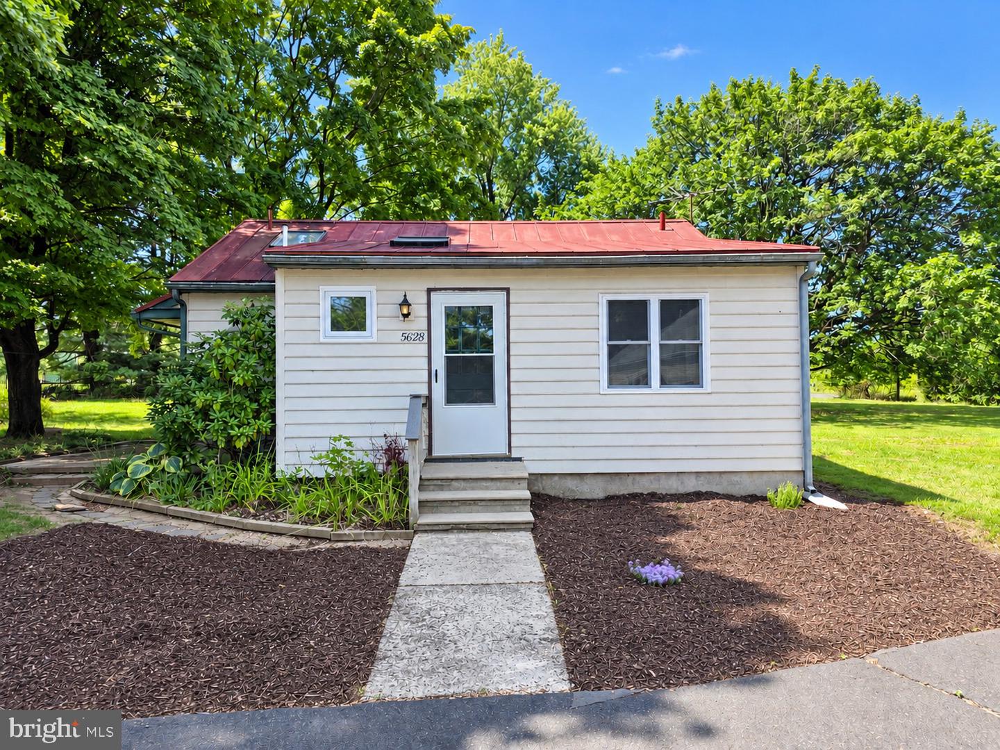 5842 Township Line Rd Property Photo 56