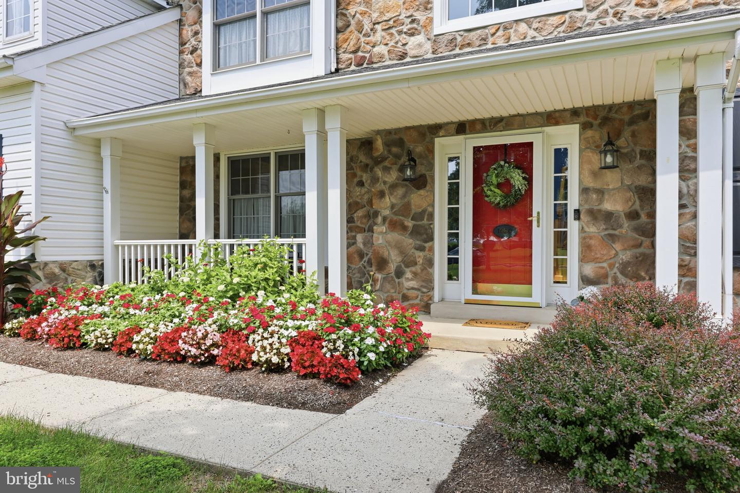 1620 Clydesdale Cir Property Photo 2