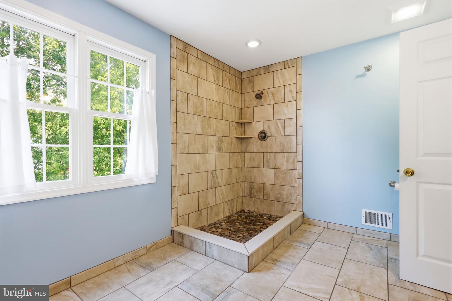 1620 Clydesdale Cir Property Photo 31