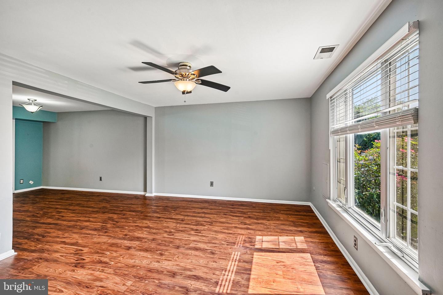 2909 Bunker Hill Ct Property Photo 4