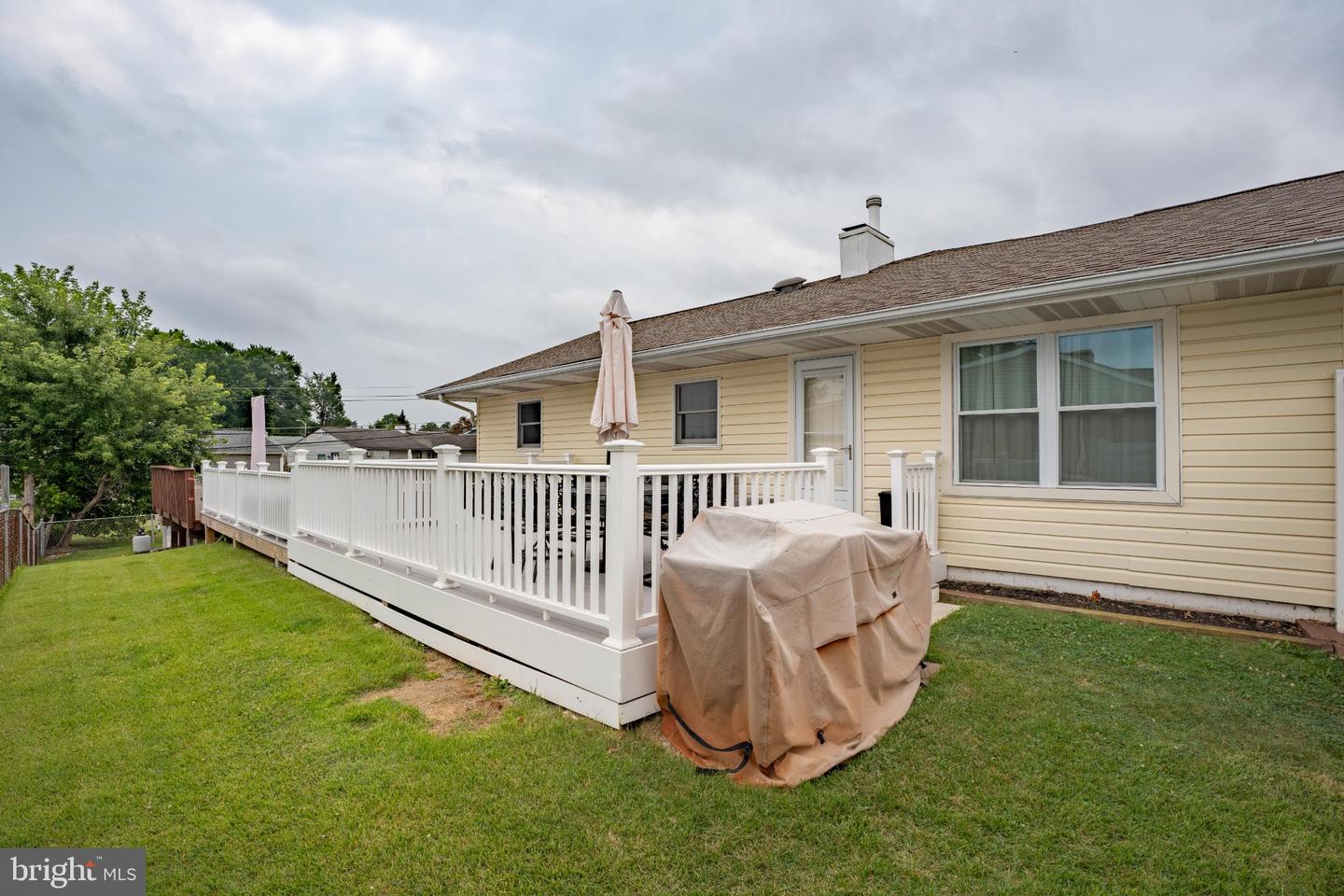 212 Stanford Rd Property Photo 13