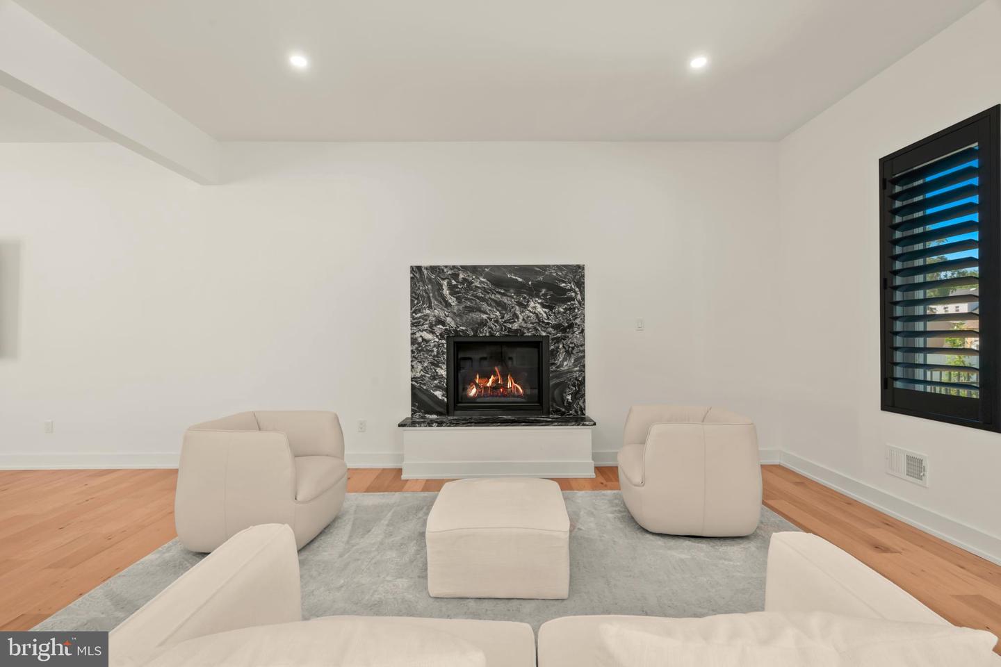 44 Paisley Rd Property Photo 13