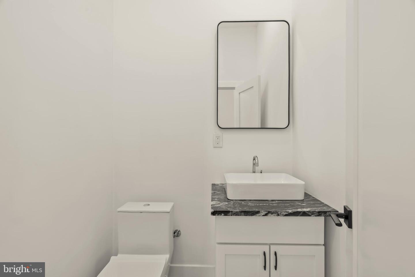 44 Paisley Rd Property Photo 29