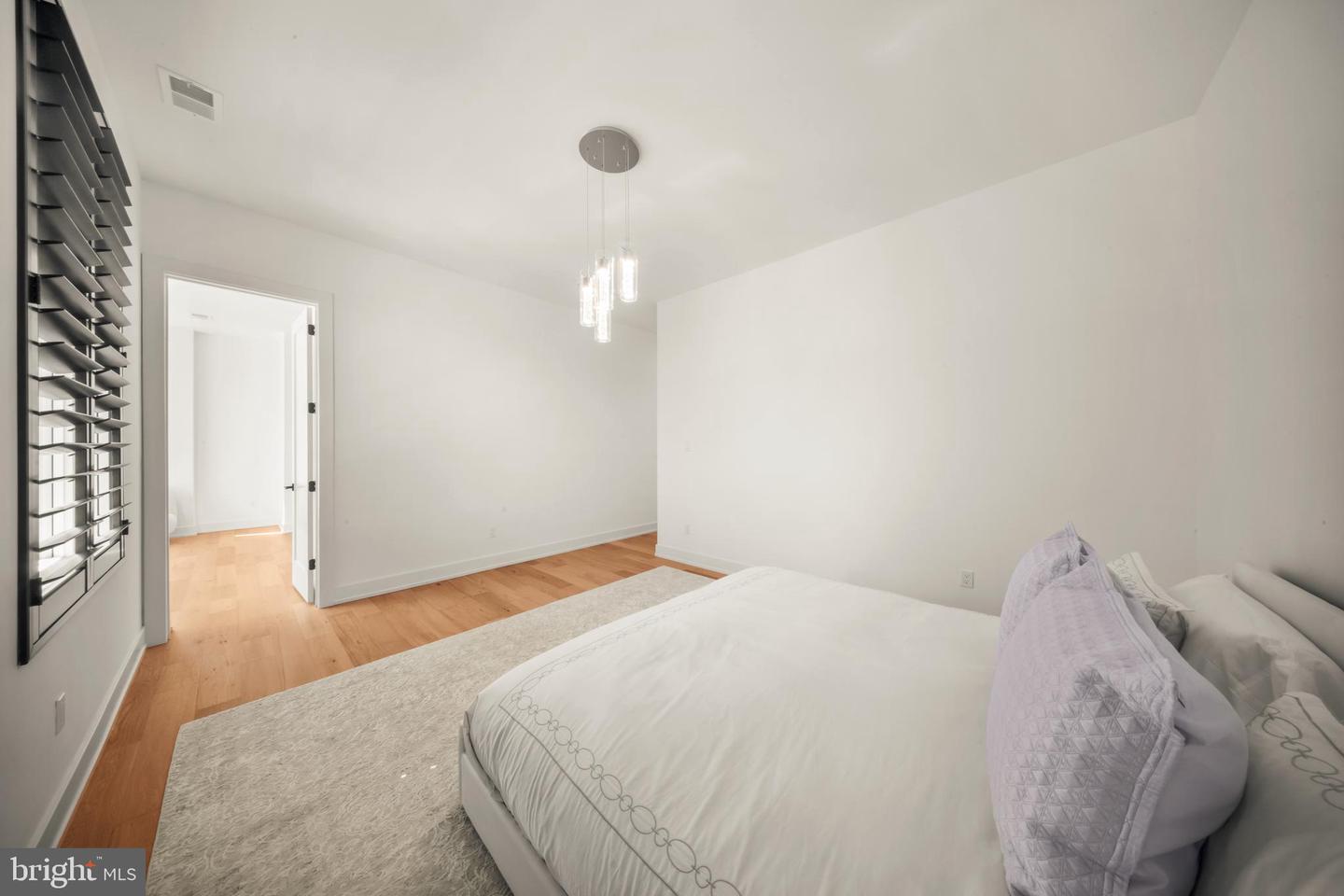 44 Paisley Rd Property Photo 33