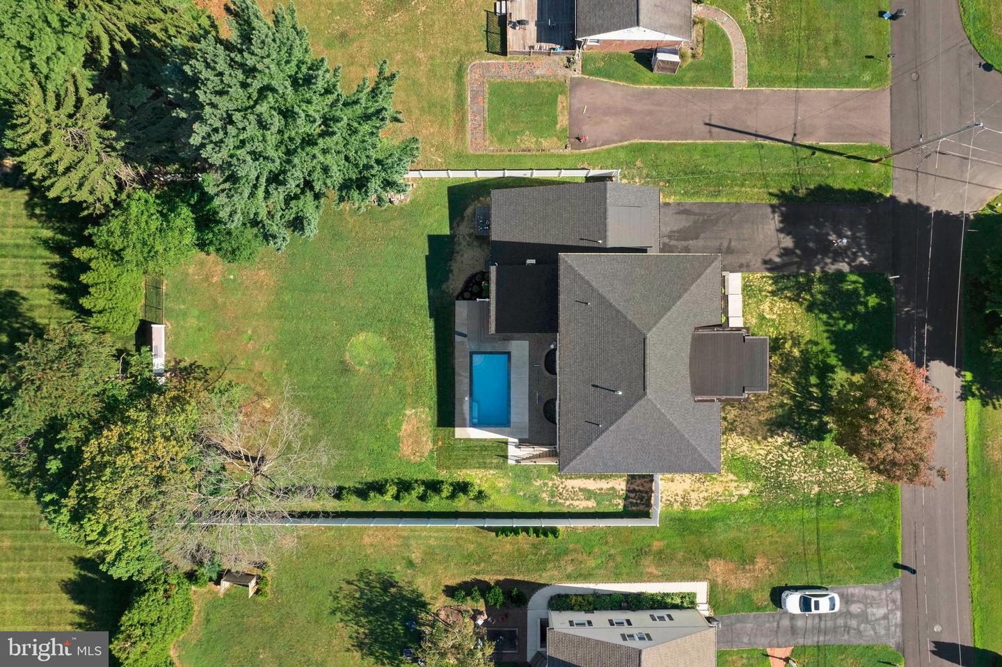 44 Paisley Rd Property Photo 61
