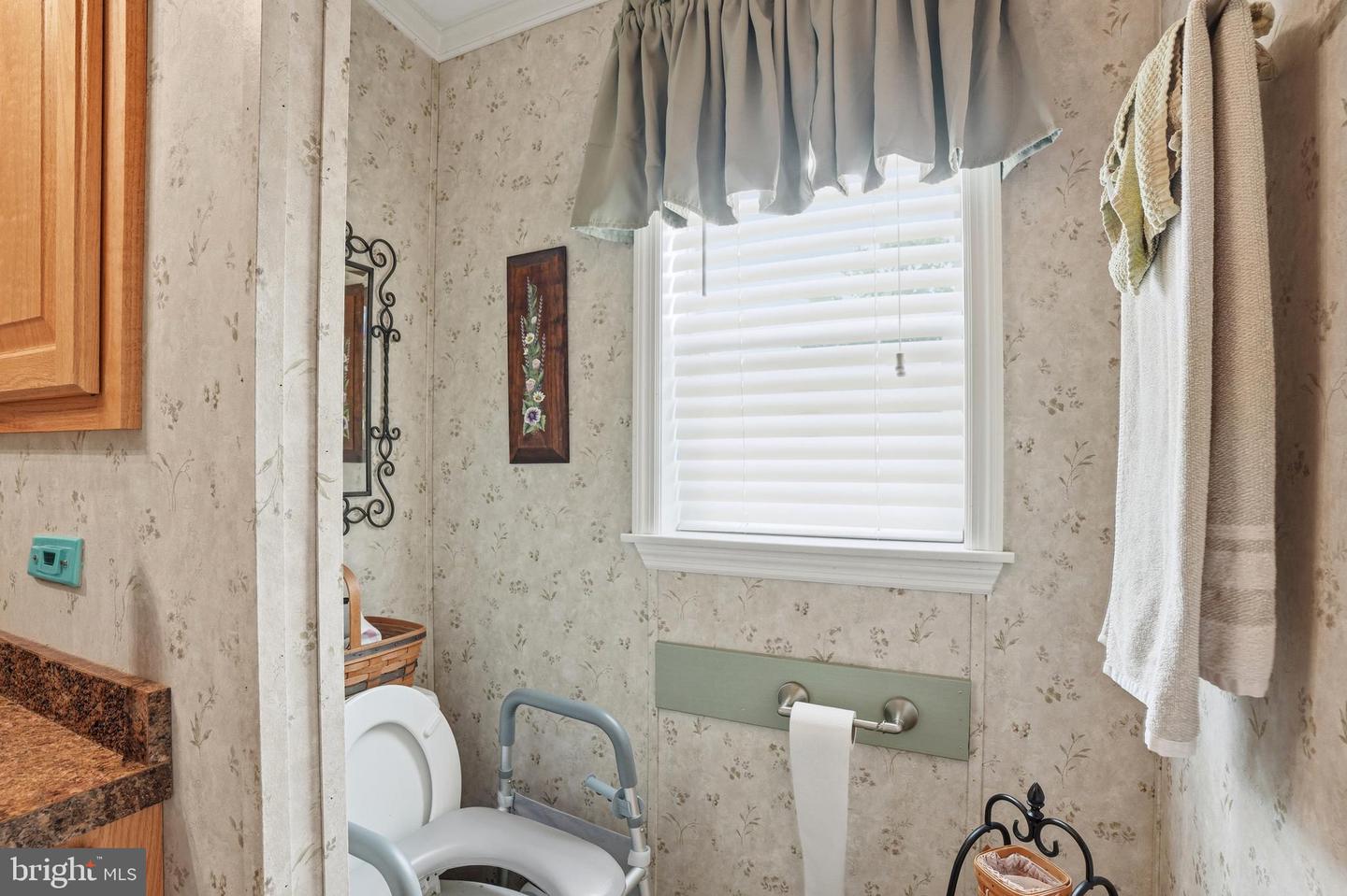 1065 Pine Cir Property Photo 17