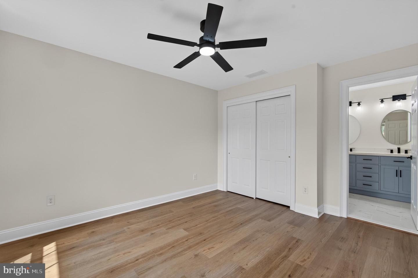 623 Saint James Ct Property Photo 31