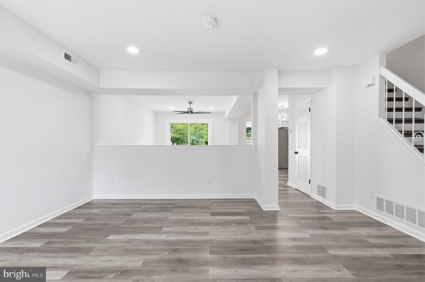 2231 Maltese Ct Property Photo 5