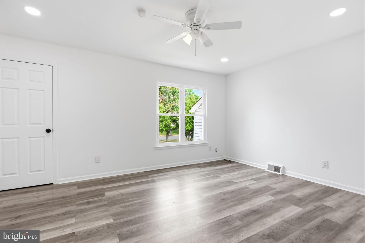 2231 Maltese Ct Property Photo 19