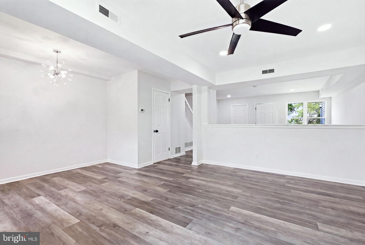 2231 Maltese Ct Property Photo 29