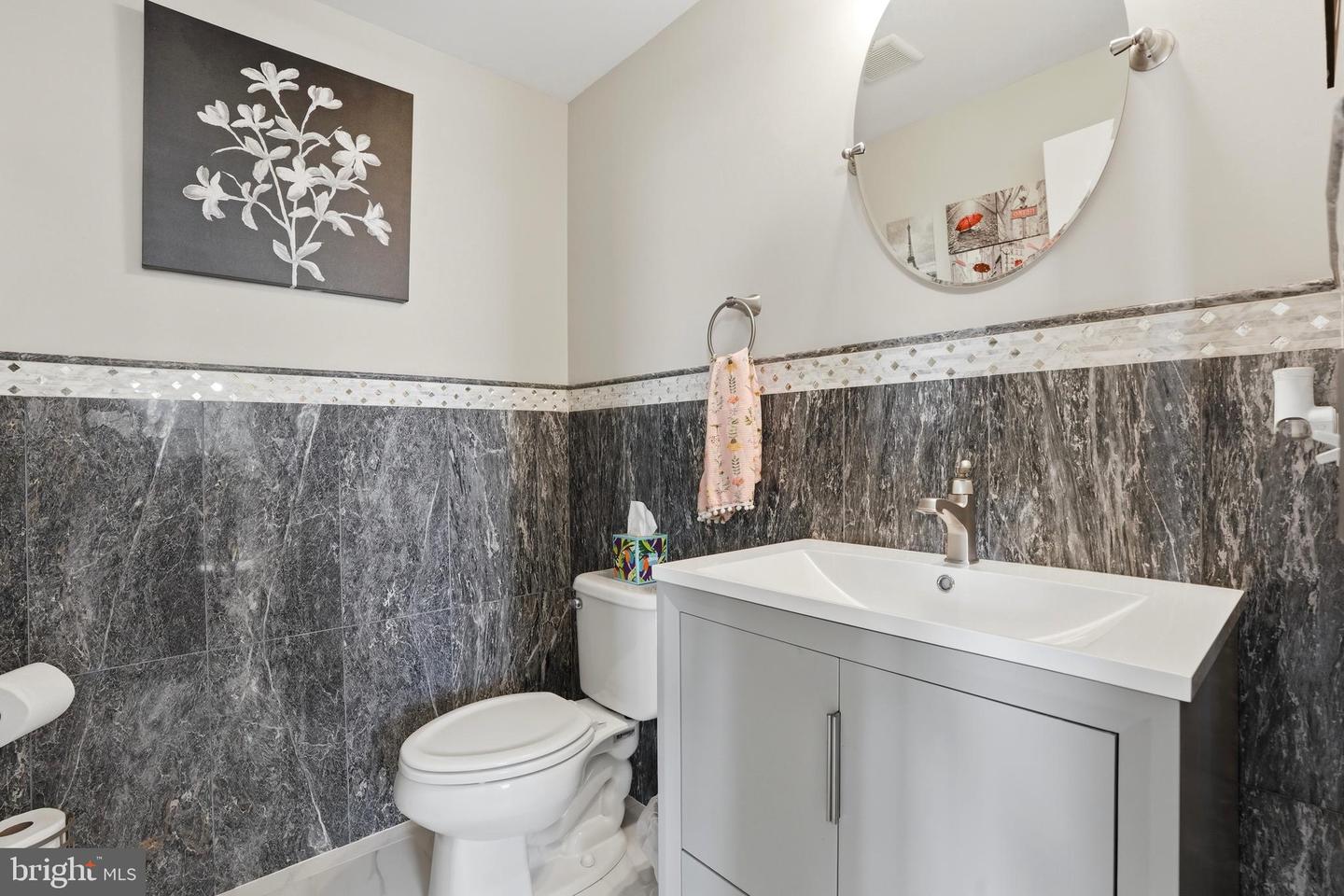 108a Dock St Property Photo 22