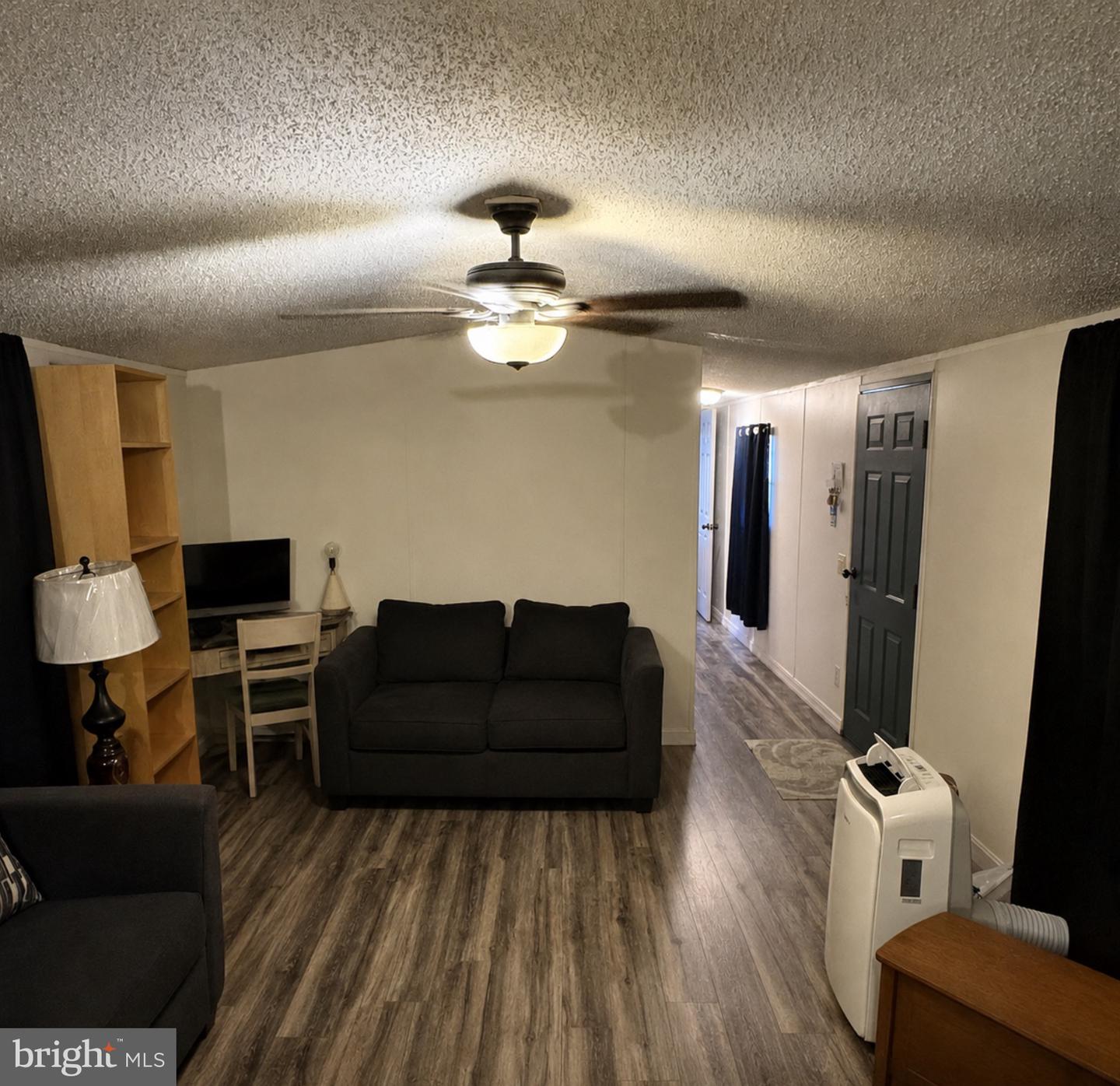 4115 Davis Dr Property Photo 2