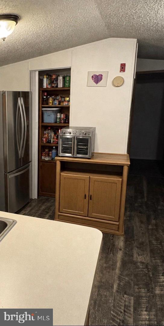 4115 Davis Dr Property Photo 4