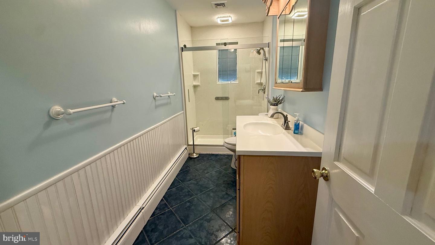 1339 Hill St Property Photo 44