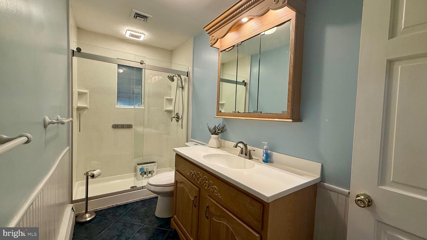 1339 Hill St Property Photo 45
