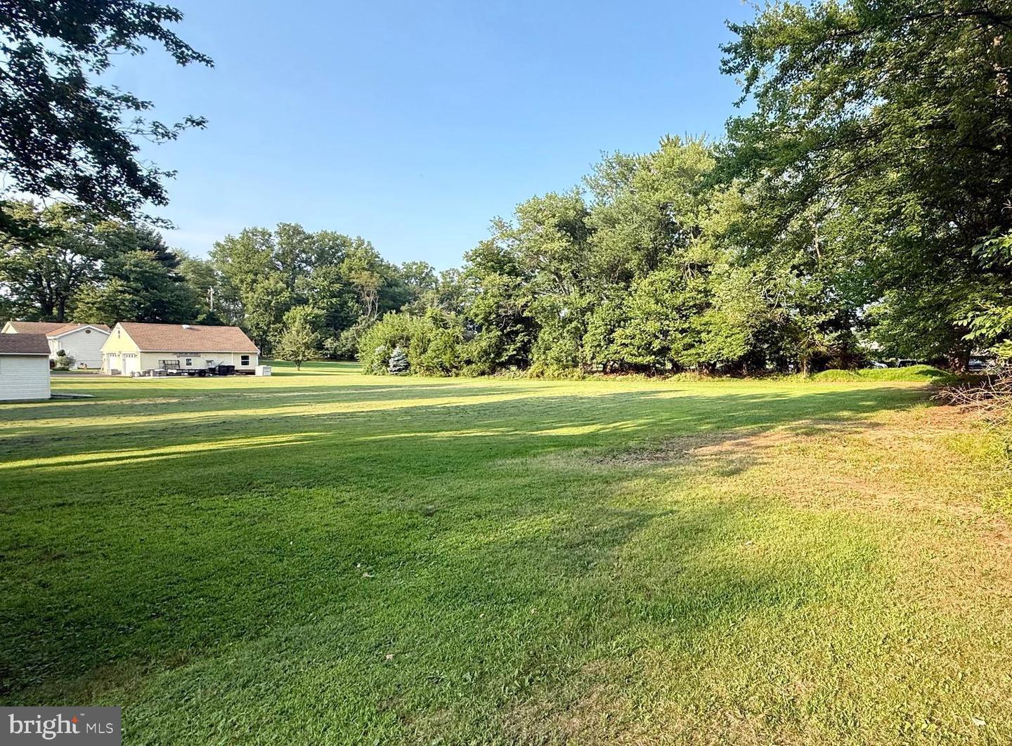 1339 Hill St Property Photo 71