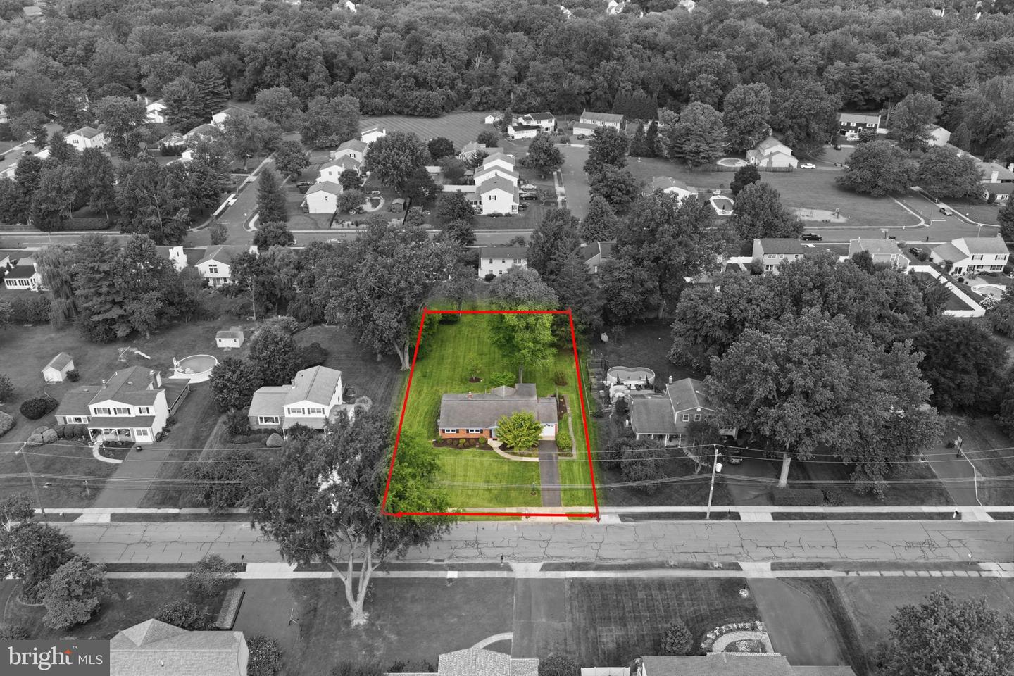 71 Cherokee Rd Property Photo 2