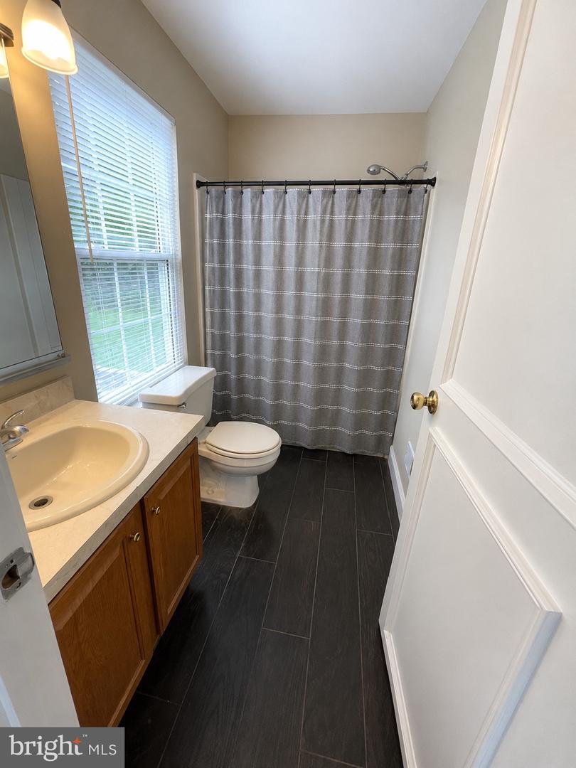 612 Mews Dr Property Photo 13