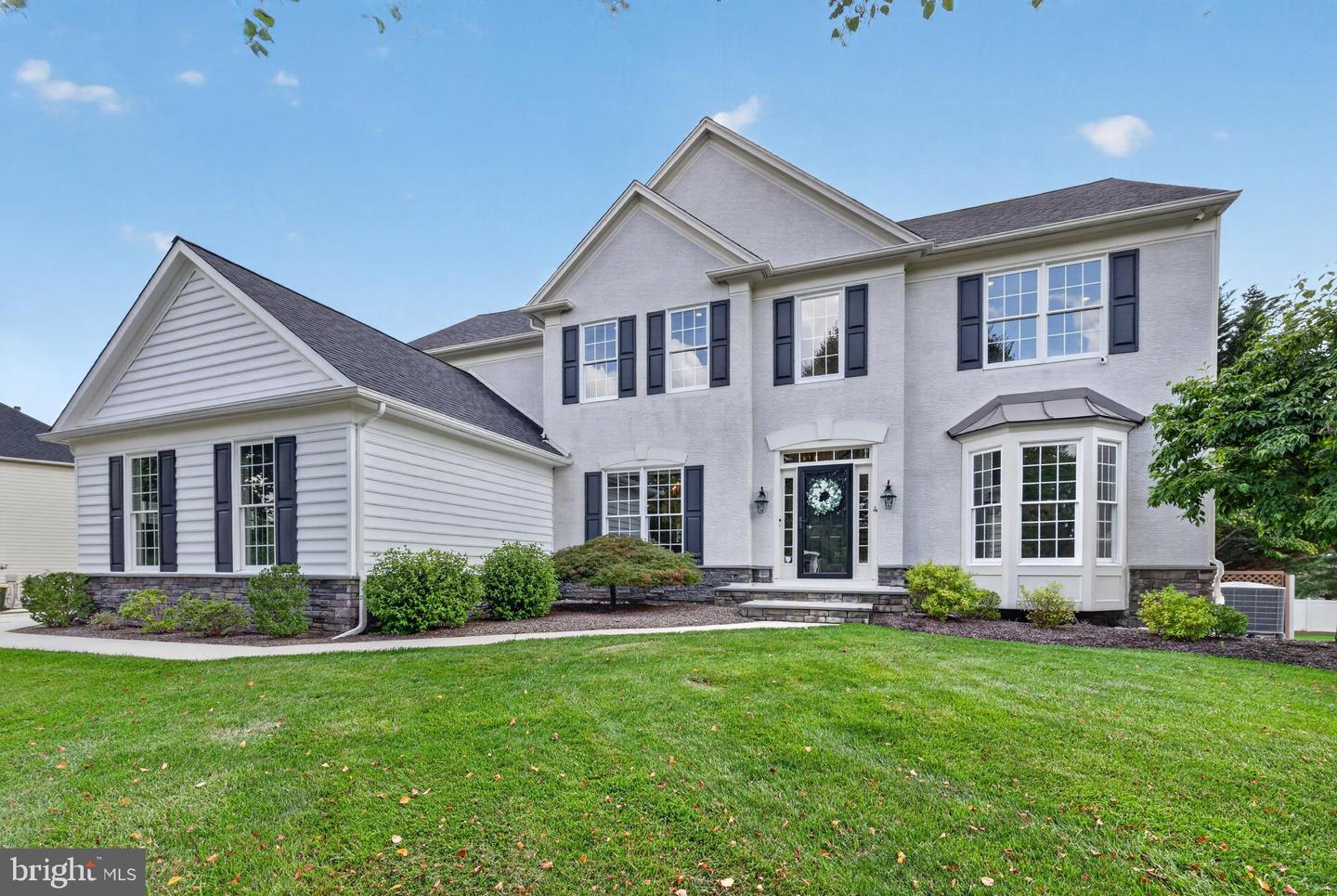 4 HANSEL RD