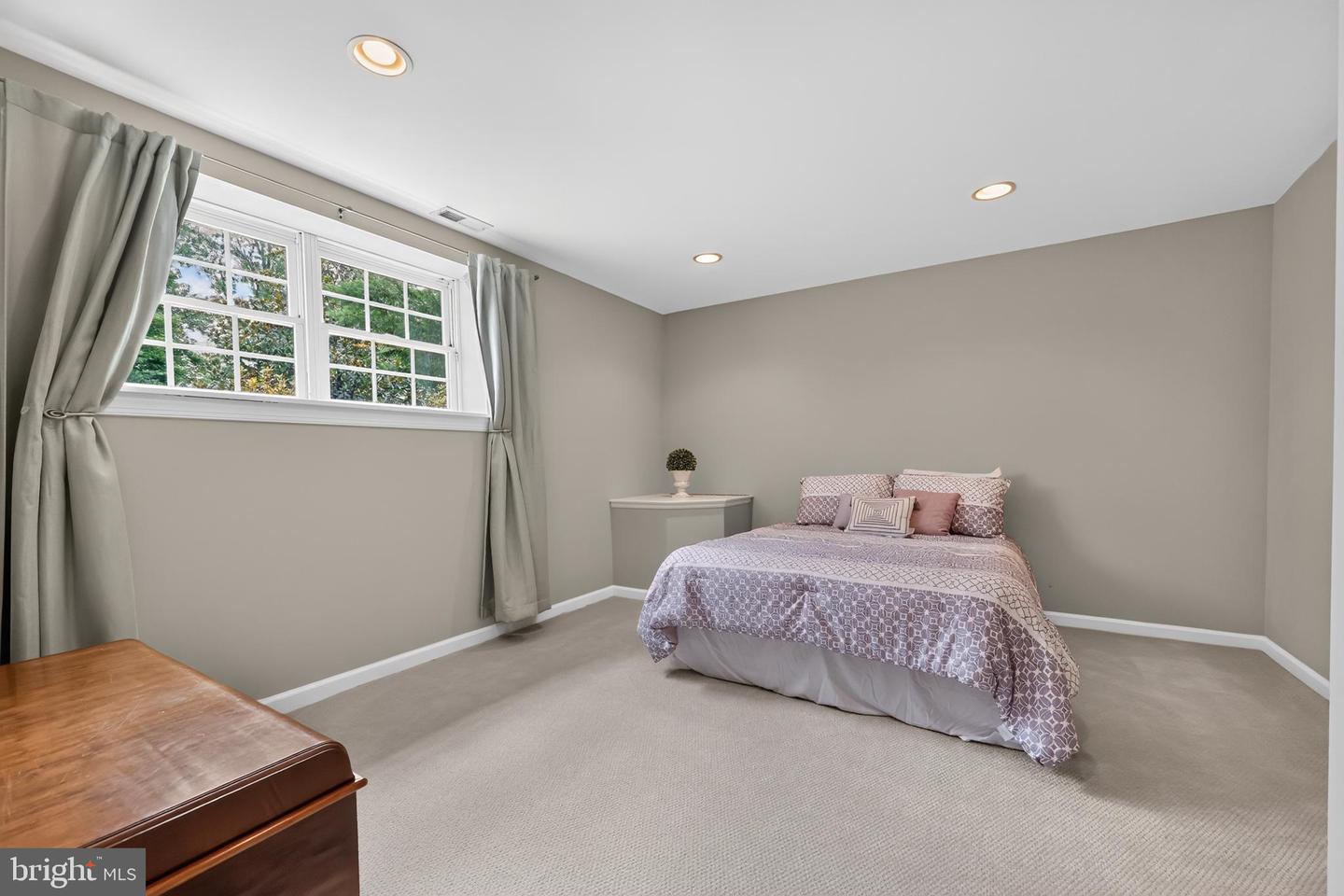 4 Hansel Rd Property Photo 37
