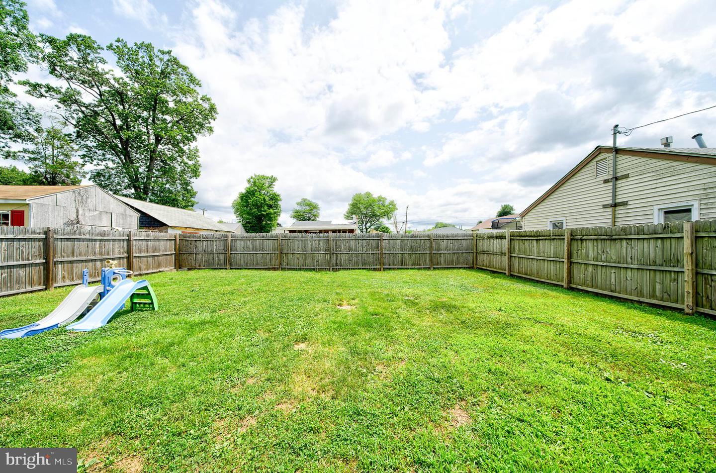 815 Stella Ave Property Photo 11