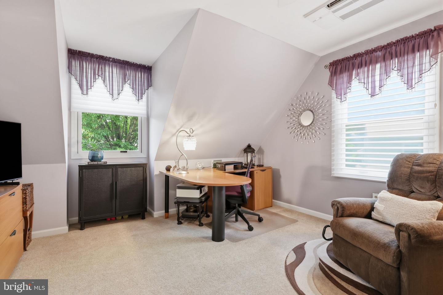 665 Paddock Rd Property Photo 34