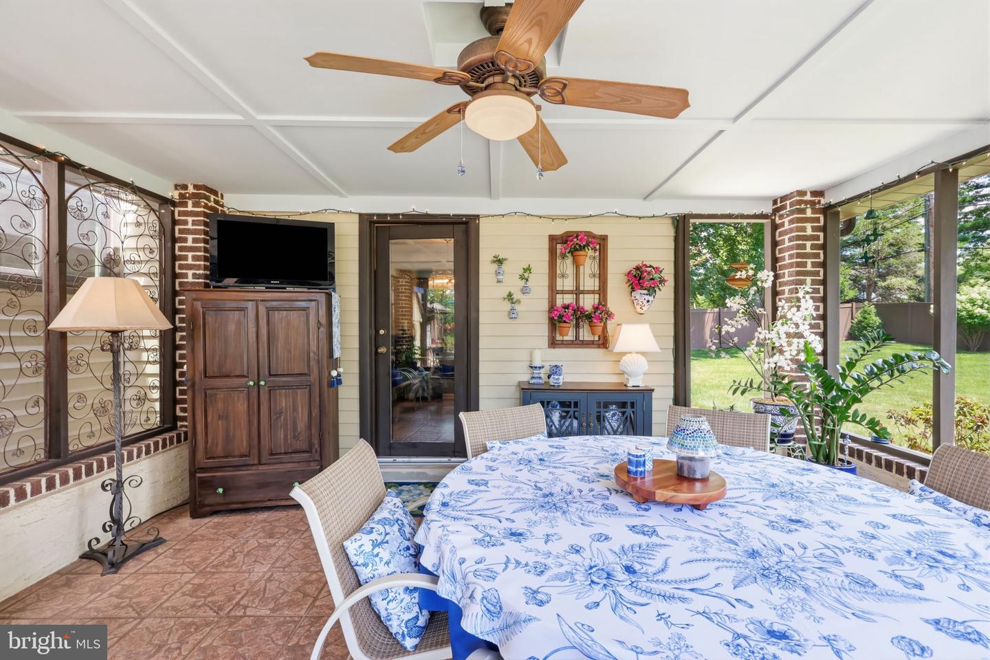 665 Paddock Rd Property Photo 39